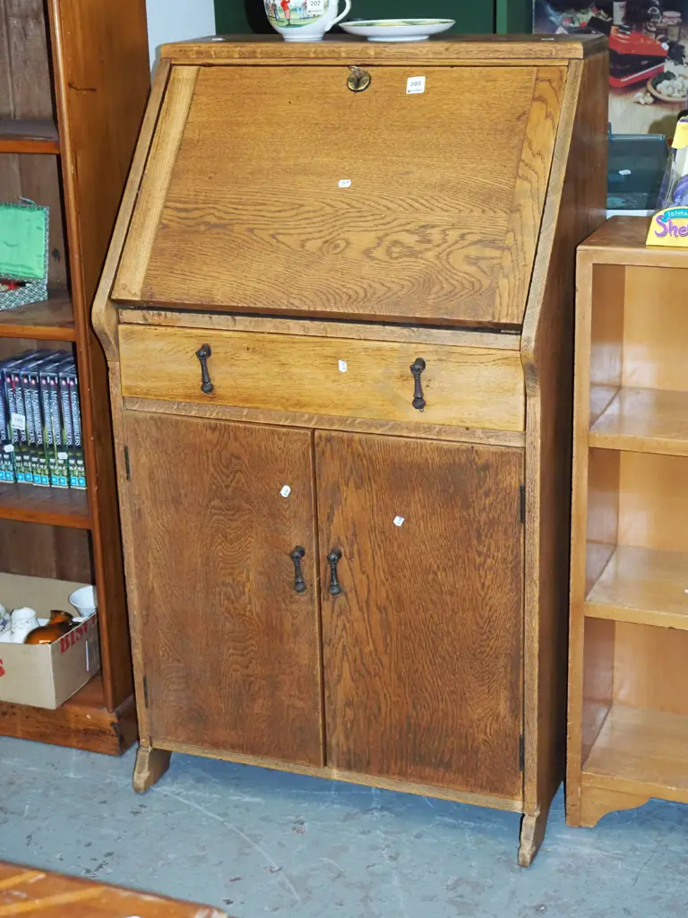 oak drop front 2 door 1 drawer writing desk H1120 W635 D400 Image 1++