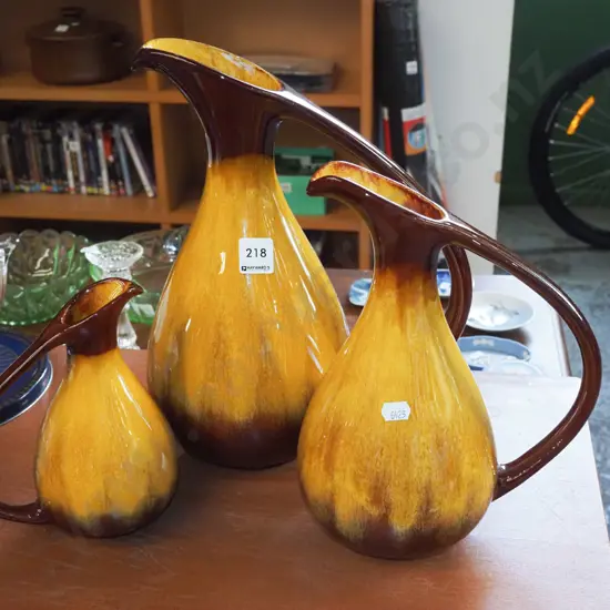 3x brown Blue Mountain ewer vases H330