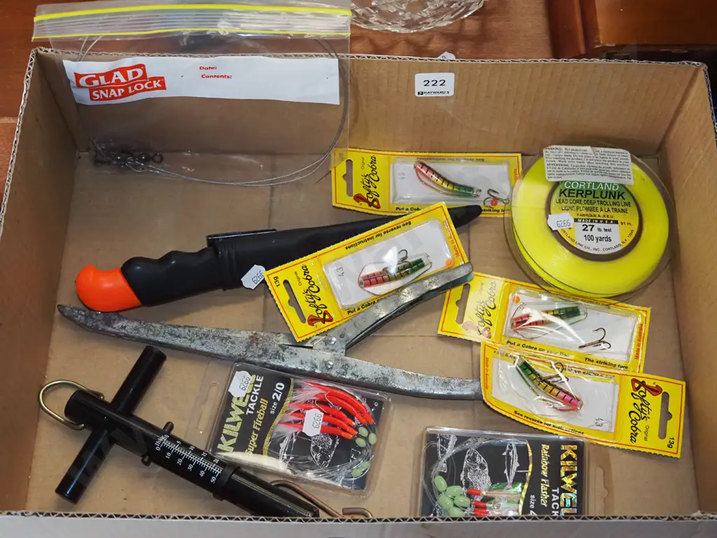 box; fishing lures, line, scales etc Image 1++