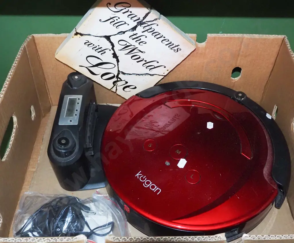 Kogan robotic vacuum cleaner, composite wall motto Image 1++