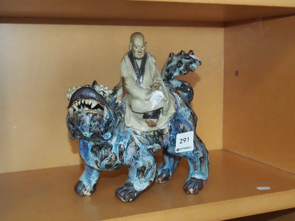 Asian figurine H200 Image 1++