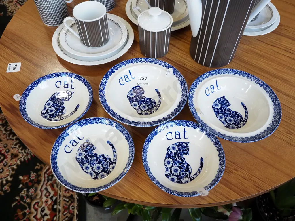 5x  Royal Crown Ford calico cat bowls Image 1++