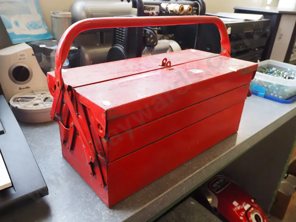 concertina tool box; screwdrivers, hammer etc Image 1++