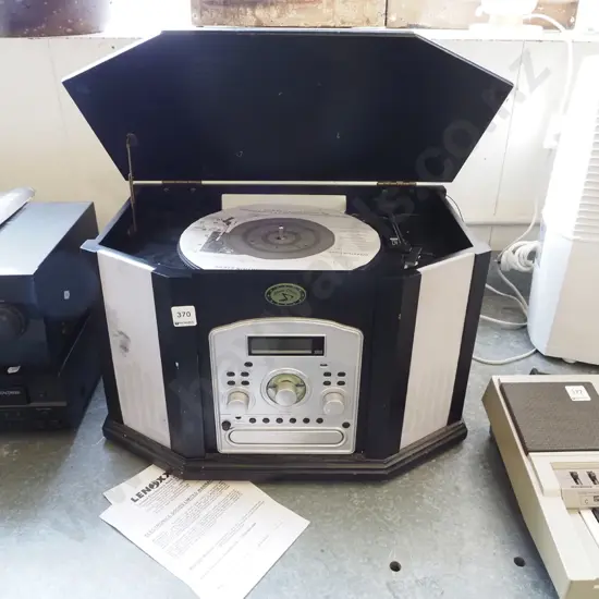 repro Lenoxx Classic CD radio and turntable