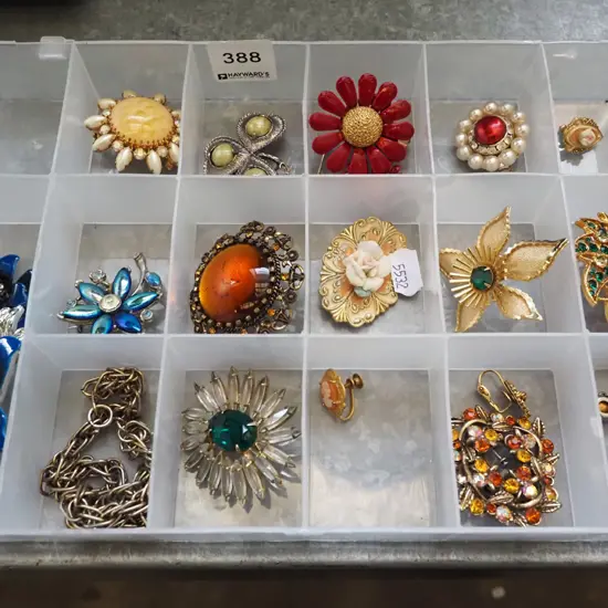 tray of costume jewellery