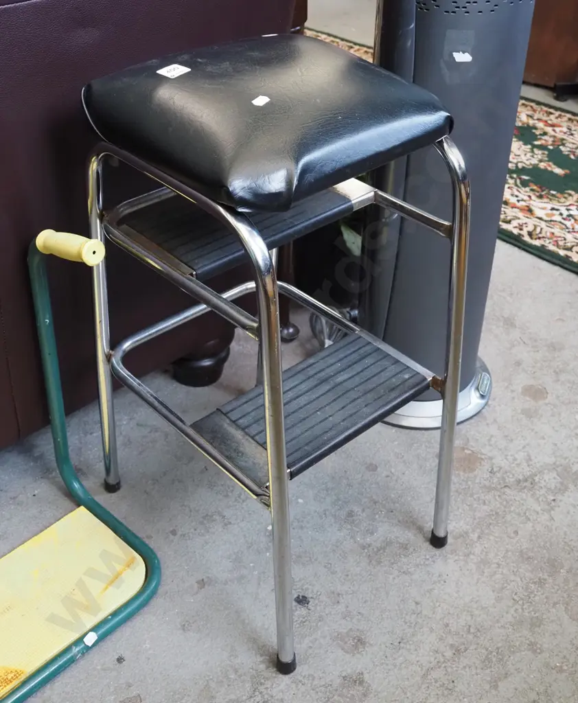 black vinyl kitchen stool Image 1++