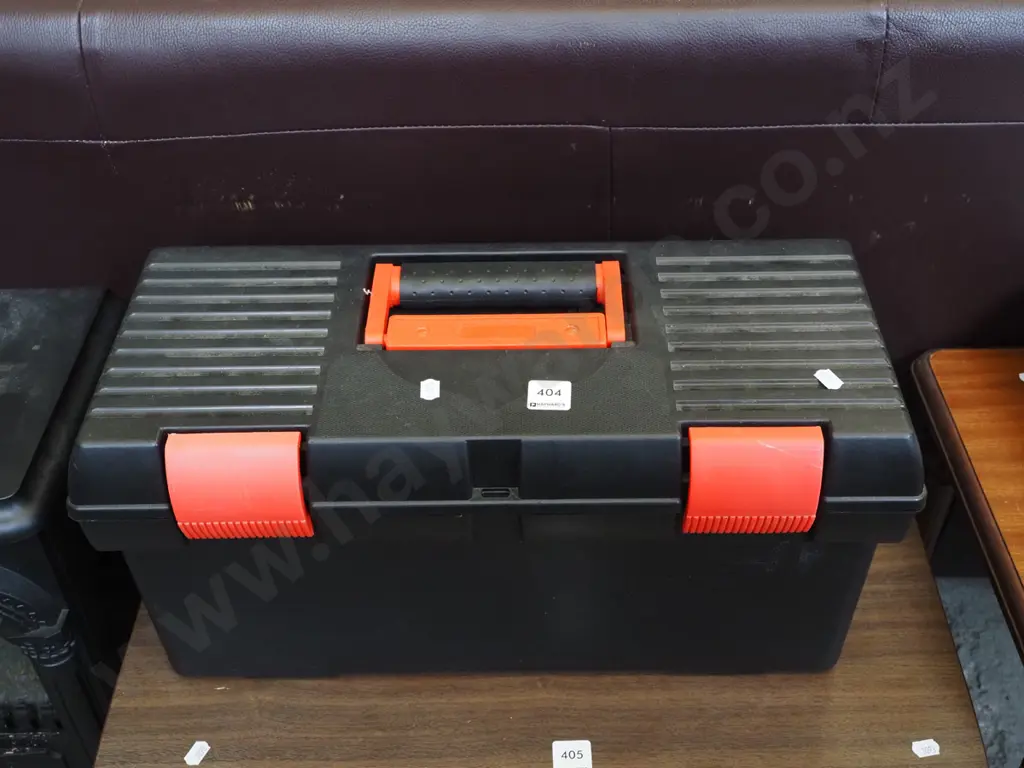 plastic tool box; yellow rope Image 1++