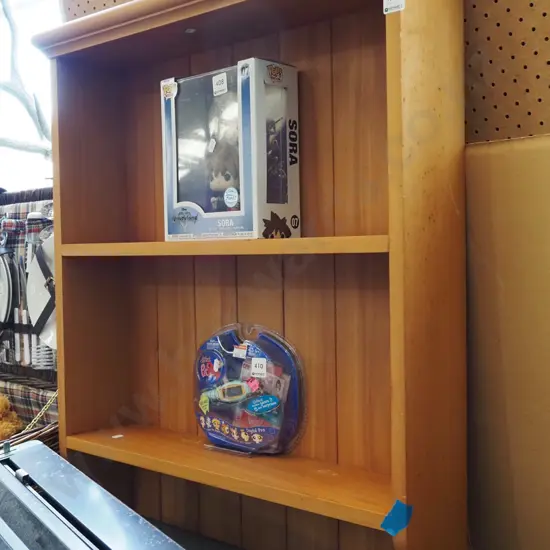 rimu wall mounted shelves H770 W630 D160