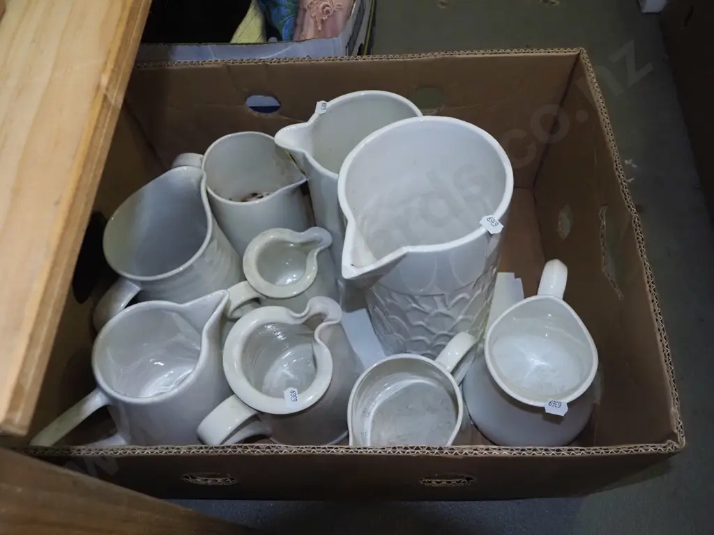 box of white jugs Image 1++