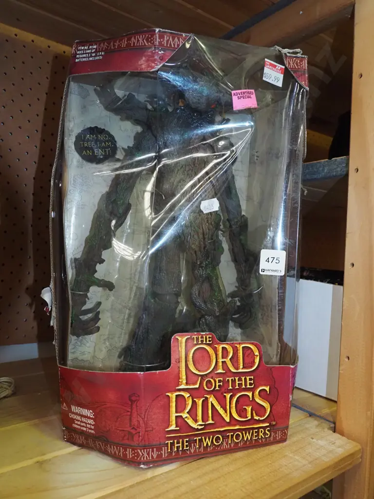 boxed as new Lord of the Rings Treebeard figurine H380 - some damage to box Image 1++