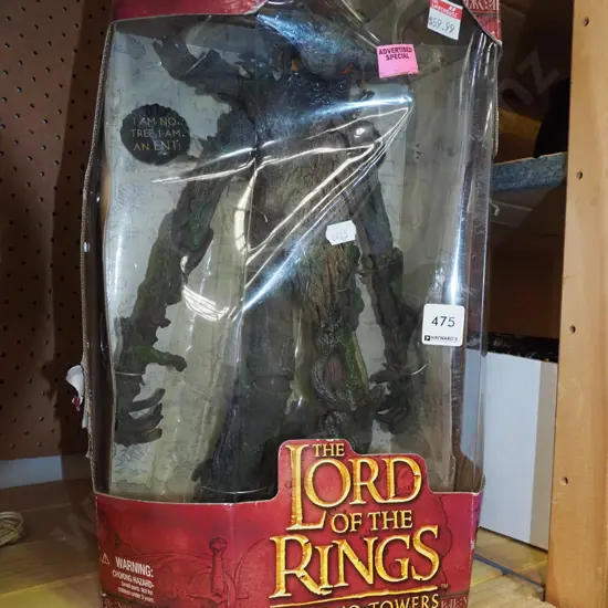 boxed as new Lord of the Rings Treebeard figurine H380 - some damage to box