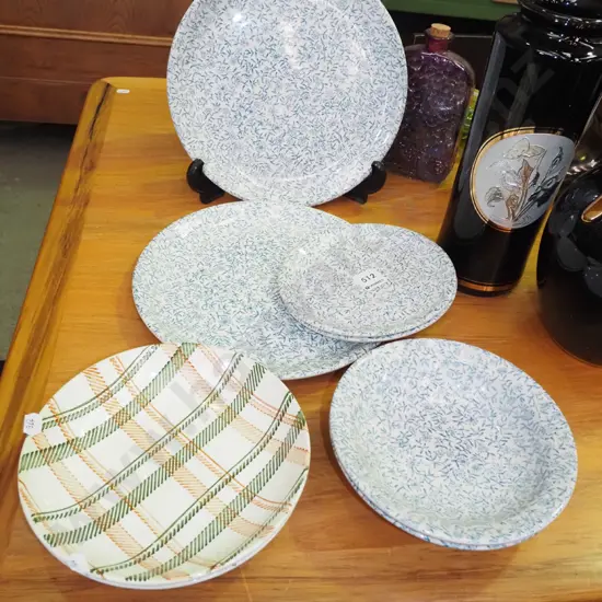 Crown Lynn Fantasy plates, bowls, tam o shanter bowls 