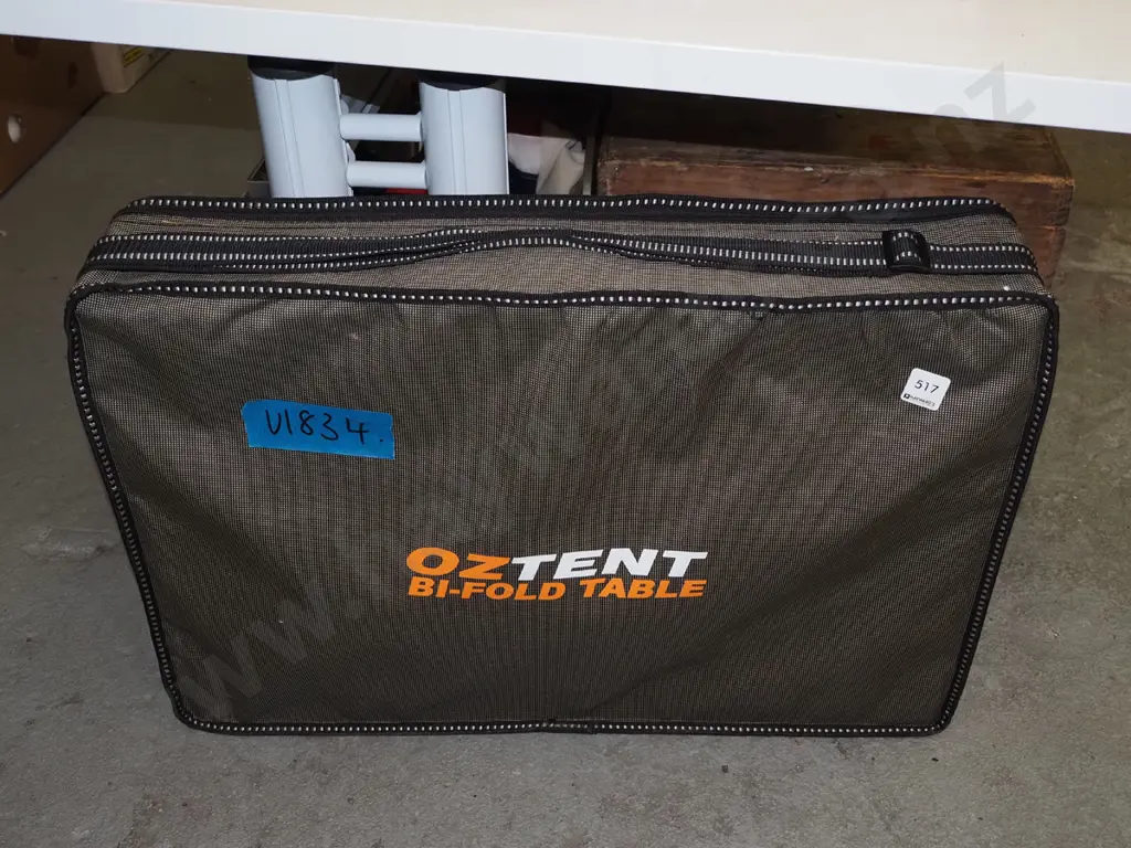 Oz tent bifold camping table Image 1++