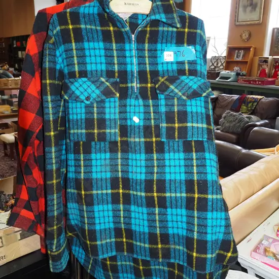 Wrightson size 33 NZ bush shirt
