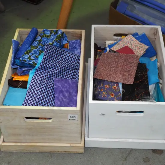 2x wooden lidded boxes of patchwork fabric pieces