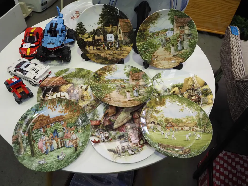 Wedgwood Royal Doulton village themed cabinet plates Image 1++