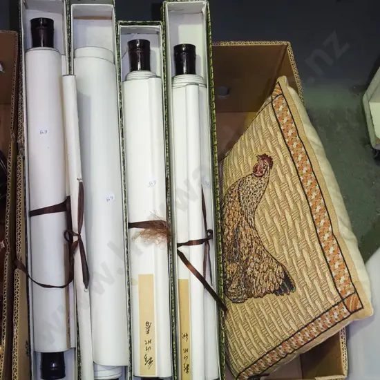 poultry themed pillow, 4x Asian scrolls