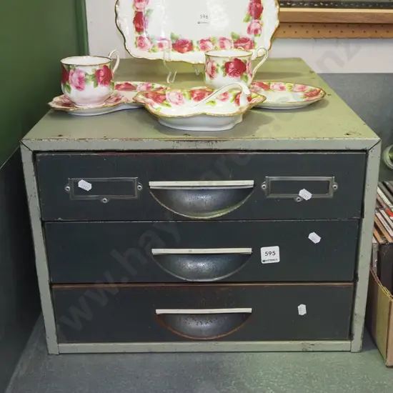 3 drawer metal filing cabinet H330 W460 D640