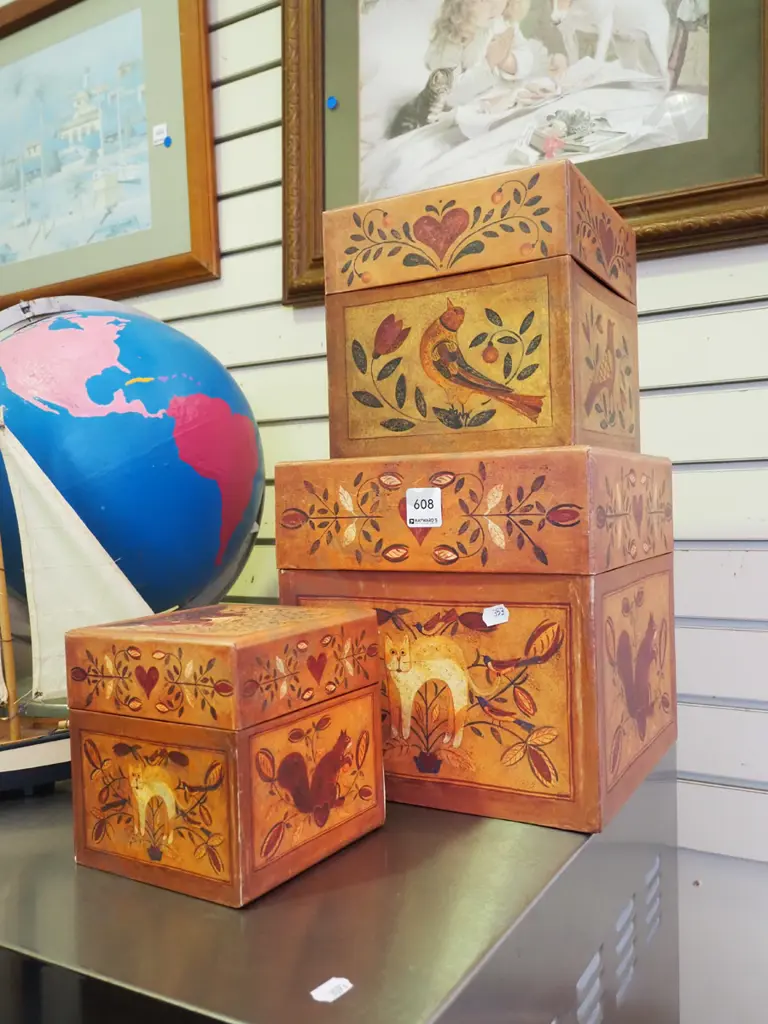 3 nesting storage boxes Image 1++