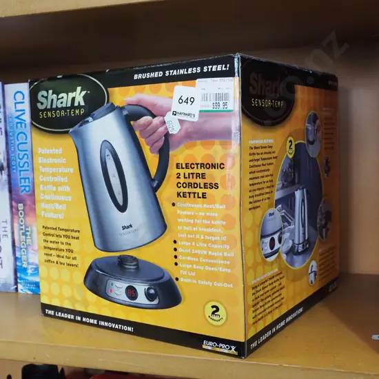 Shark brushed aluminium kettle