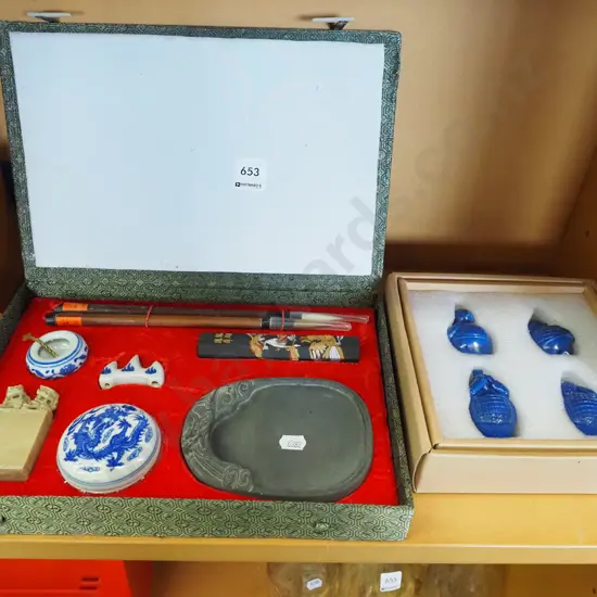 presentation calligraphy set, figurines