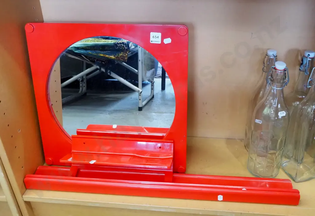 1970s plastic bathroom mirror, towel rails, soap dish Image 1++