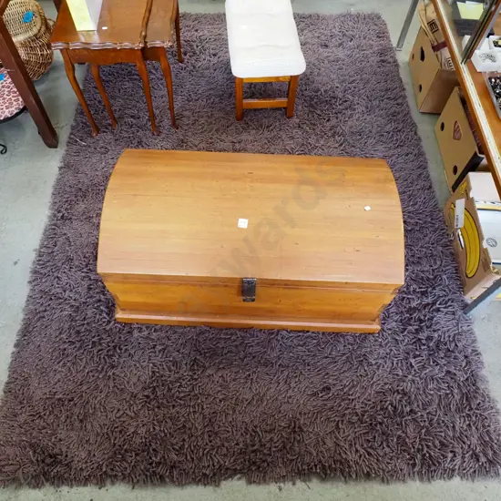 grey tufted floor mat L2240 W1560