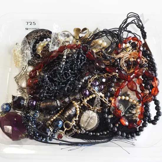 tray of costume jewellery