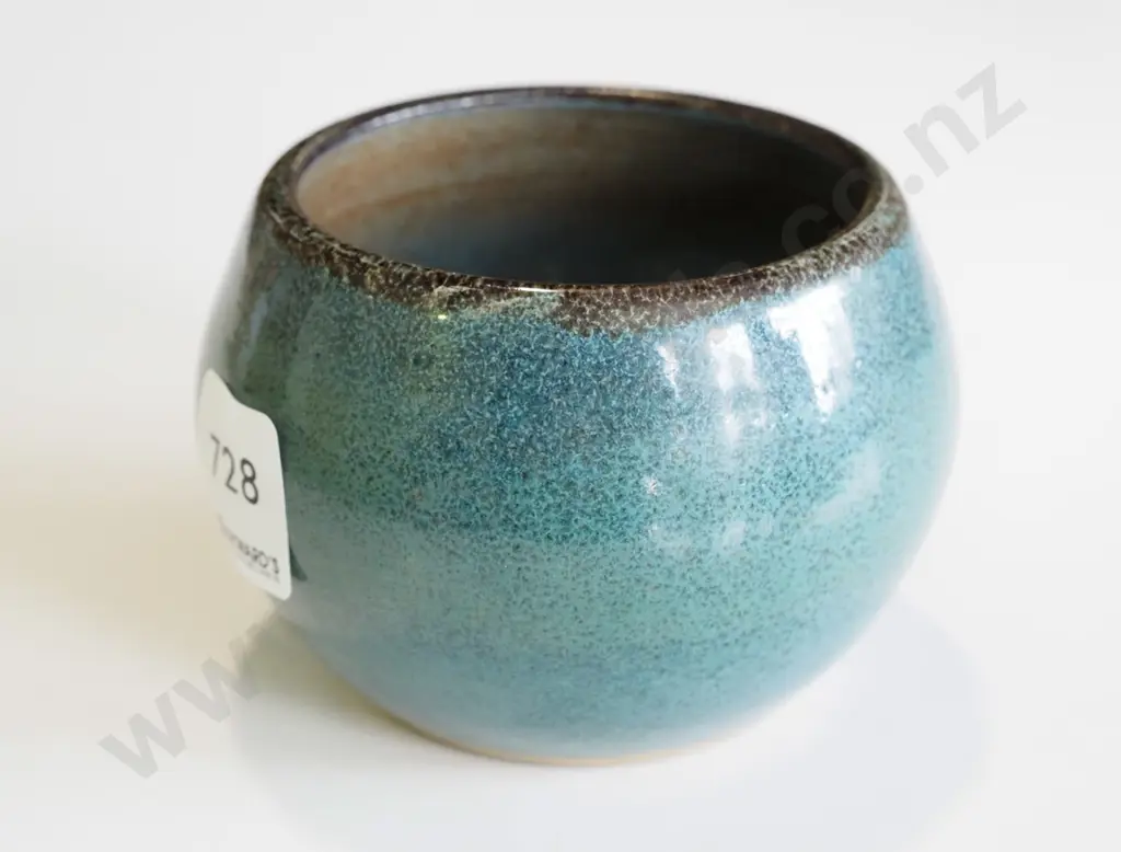 OC Stepens bowl - small H70 Image 1++