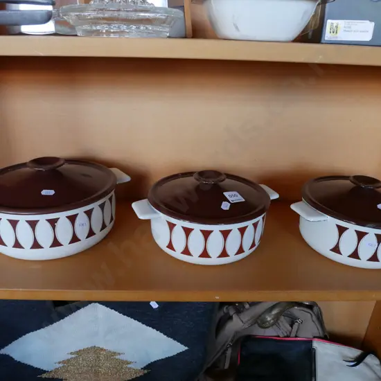3x retro enamel lidded casseroles