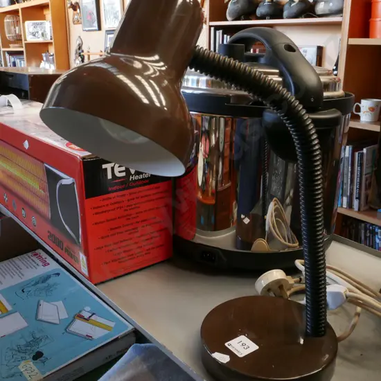 desk lamp
