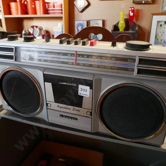 Sanyo radio cassette player