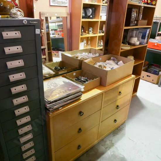 solid oak 6 drawer mirror back dresser H-1590 W-1180 D-430