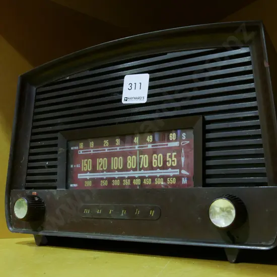 vintage bakelite mantle radio 