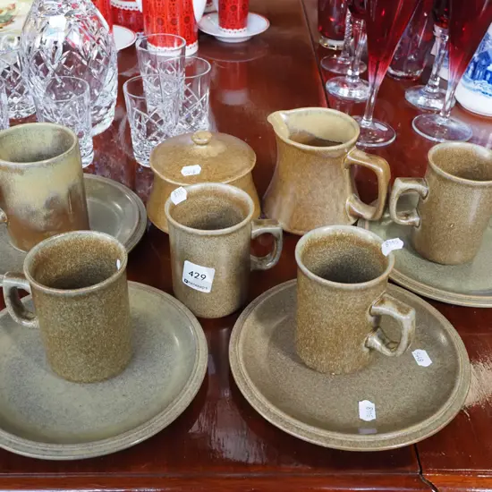Temuka plates, coffee cups, lidded sugar