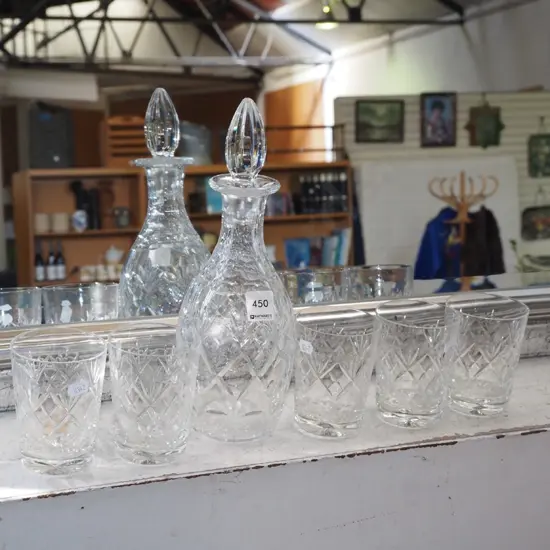 stoppered decanter, 5 tumblers