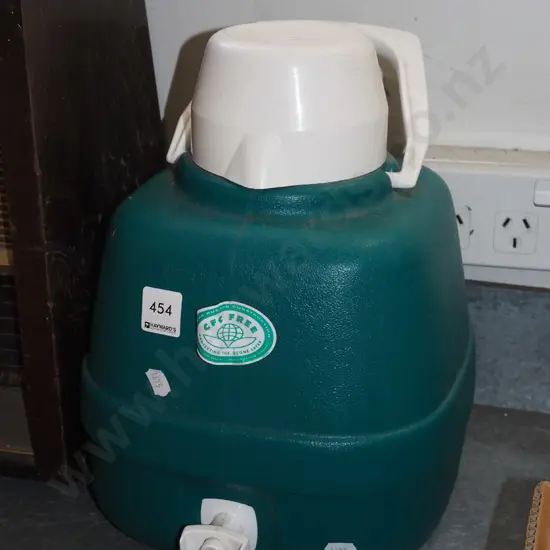 plastic drinks dispenser