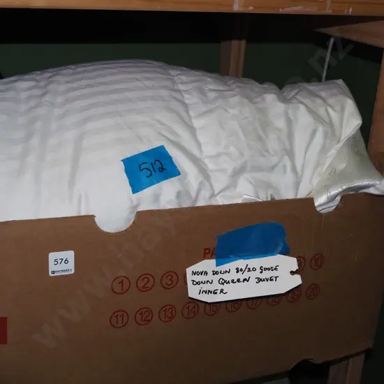 Novadown 80/20 goose down queen duvet inner