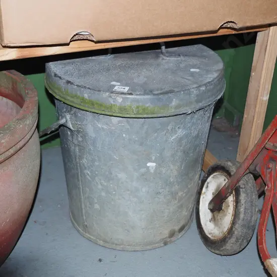 galvanised lidded ash can