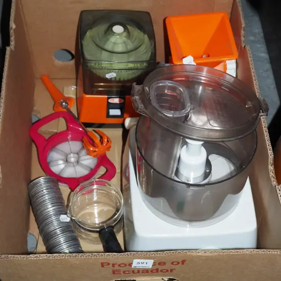 box; kitchen whiz, bench top mincer  etc