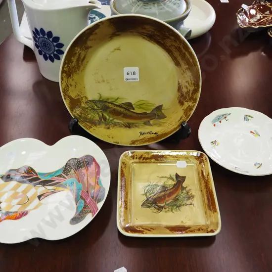 Robert Gordon fish themed plate, dish, saucer, German pottery bowl