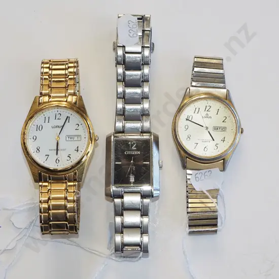 3x wristwatches