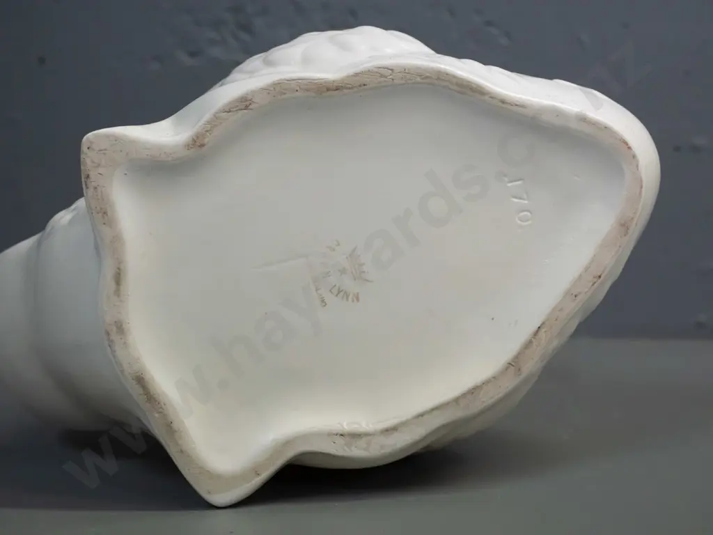 Crown Lyn large swan - crown logo and number .170. - glaze fretting inside rim on one side, some staining inside H-220 Image 1++