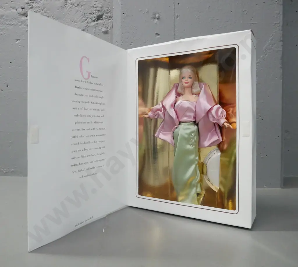 Barbie, boxed, Classique Collection, Evening Sophisticate designed by Robert Best. Some crushing to box Image 1++