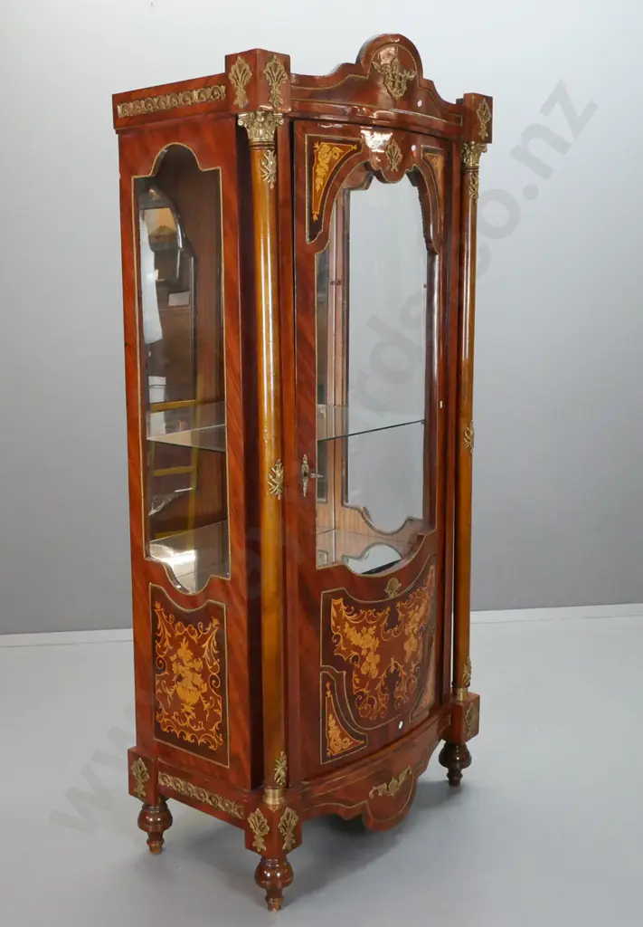 French Empire-style kingwood veneer vitrine with fruitwood inlay panels with single bowed door, glazed sides, mirrored Image 1++