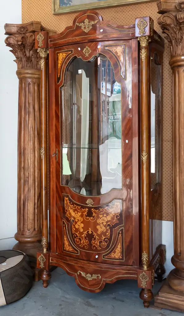 French Empire-style kingwood veneer vitrine with fruitwood inlay panels with single bowed door, glazed sides, mirrored Image 1++