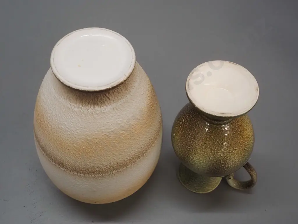 2 (New Zealand?) pottery vases - jug marked PJ.101 and satin glaze vase H-240, marked KV.103. Image 1++