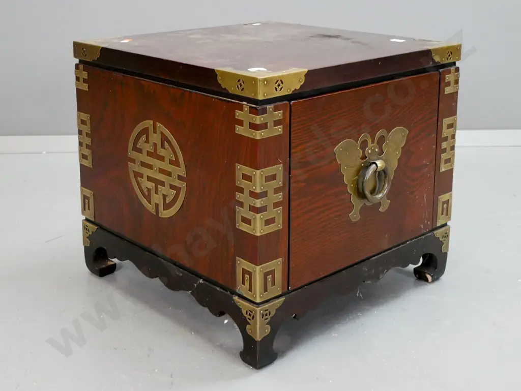 small Korean single drawer cabinet with pierced brass corners and decoration, ring handle with moth motif back plate, Image 1++