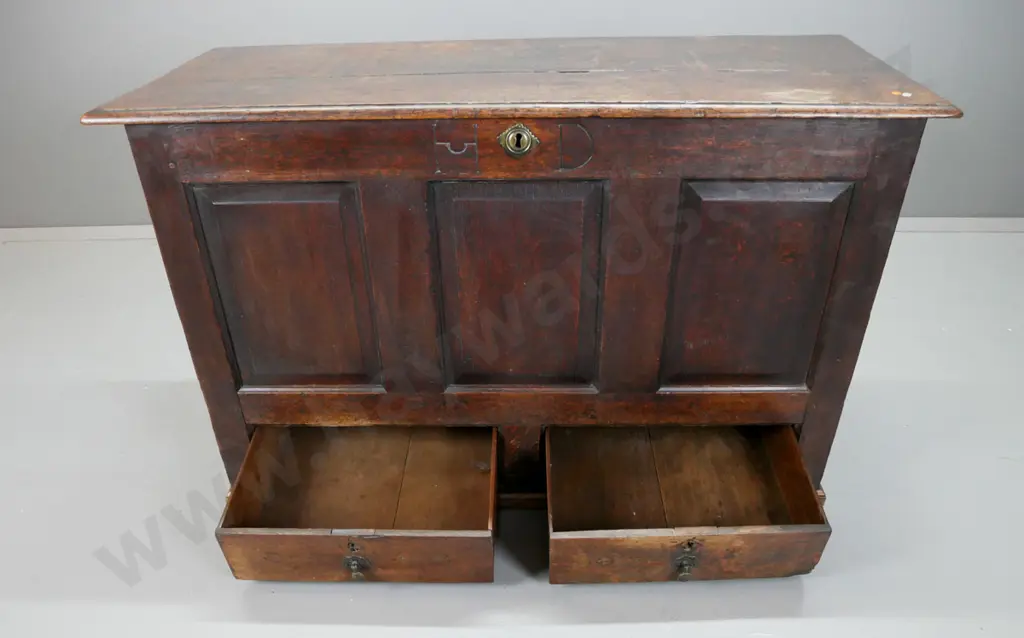 early Georgian English oak mule chest with lift up lid, original hinges, small internal document or candle box, panelled Image 1++
