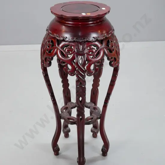 Chinese hardwood vase stand with pierced and carved foliate decoration, 5 scrolling legs H-690 top is D-230